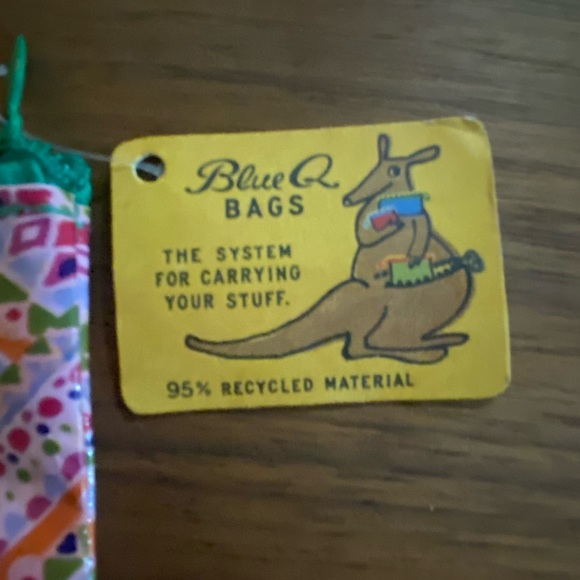 Pink Recycled Material Wallet/Coin Purse - Picture 4 of 5